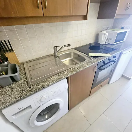 Apartment Pool View Studio, Shaded Balcony
